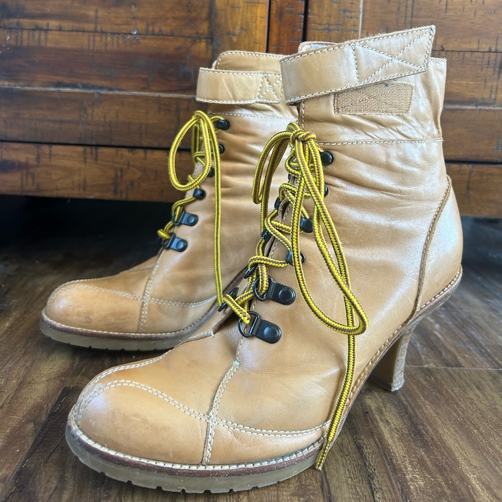 Vintage Nine West “Oakes” Leather Boots